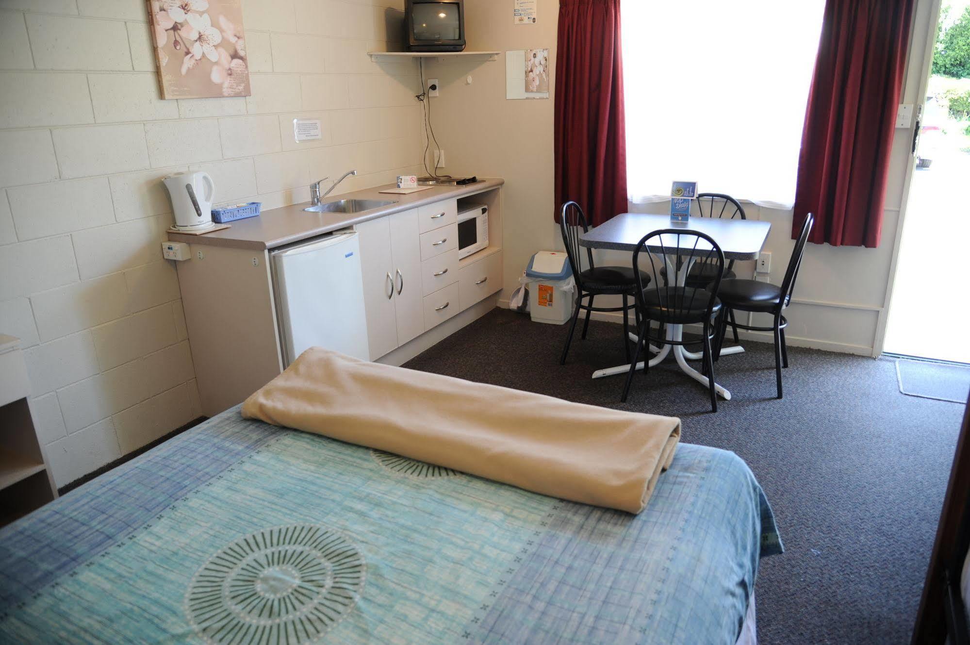 Blenheim Bridges Holiday Park Luaran gambar
