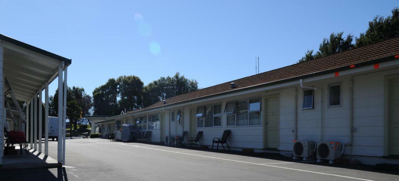 Blenheim Bridges Holiday Park Luaran gambar